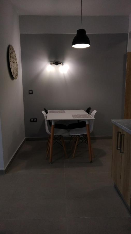 Psammites Apartment Калампака Екстериор снимка