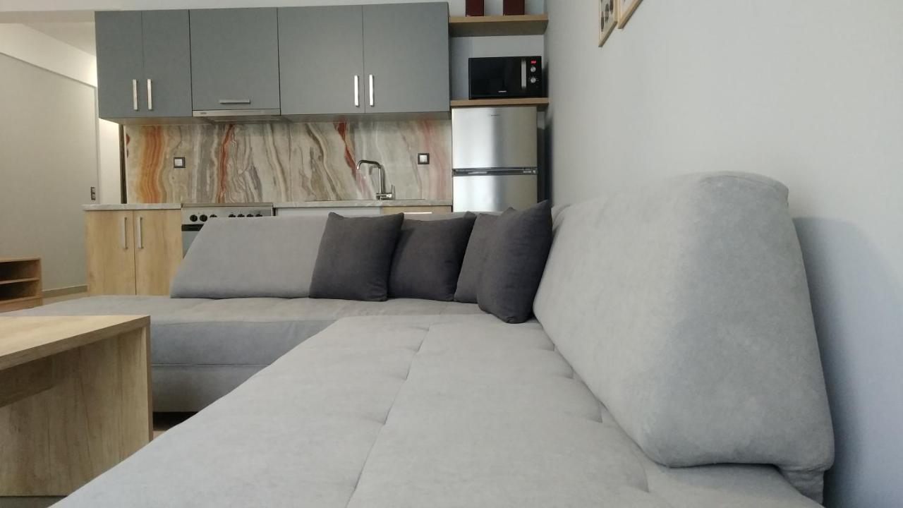 Psammites Apartment Калампака Екстериор снимка