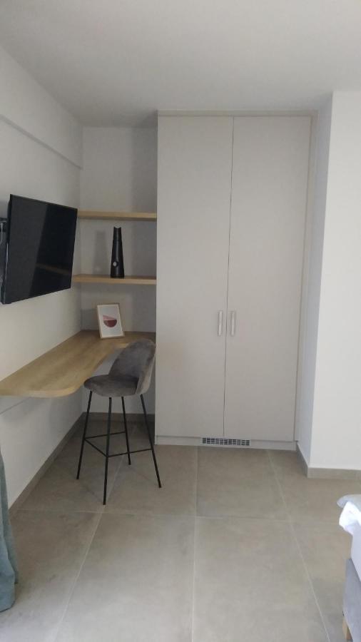 Psammites Apartment Калампака Екстериор снимка