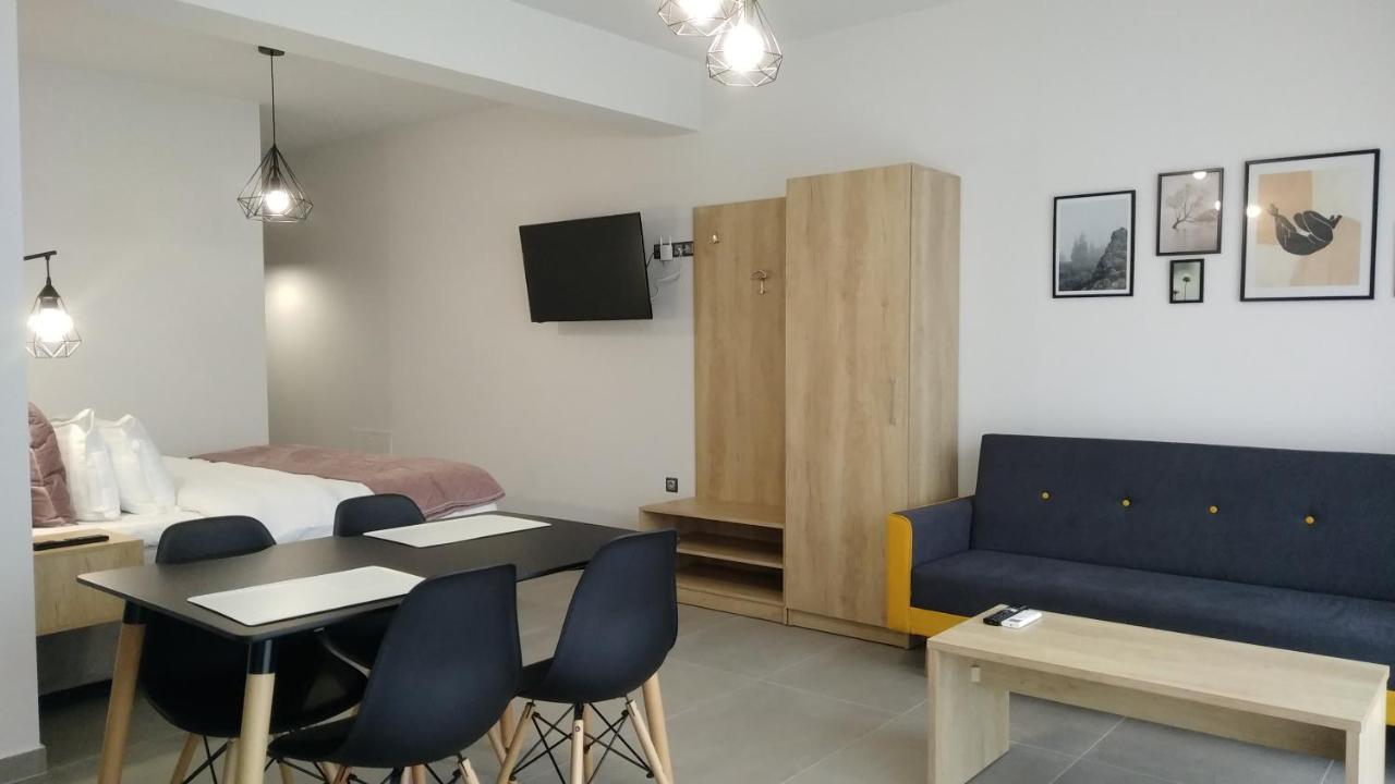 Psammites Apartment Калампака Екстериор снимка